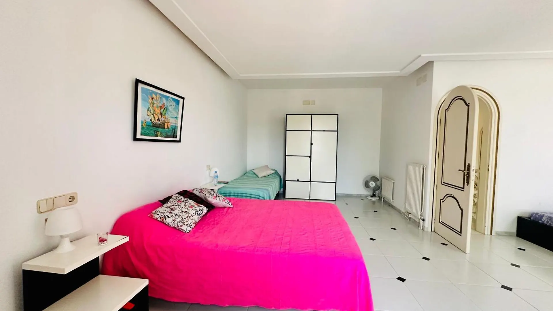 Villa Global Immo 8010 Montclar à Roses 0*,